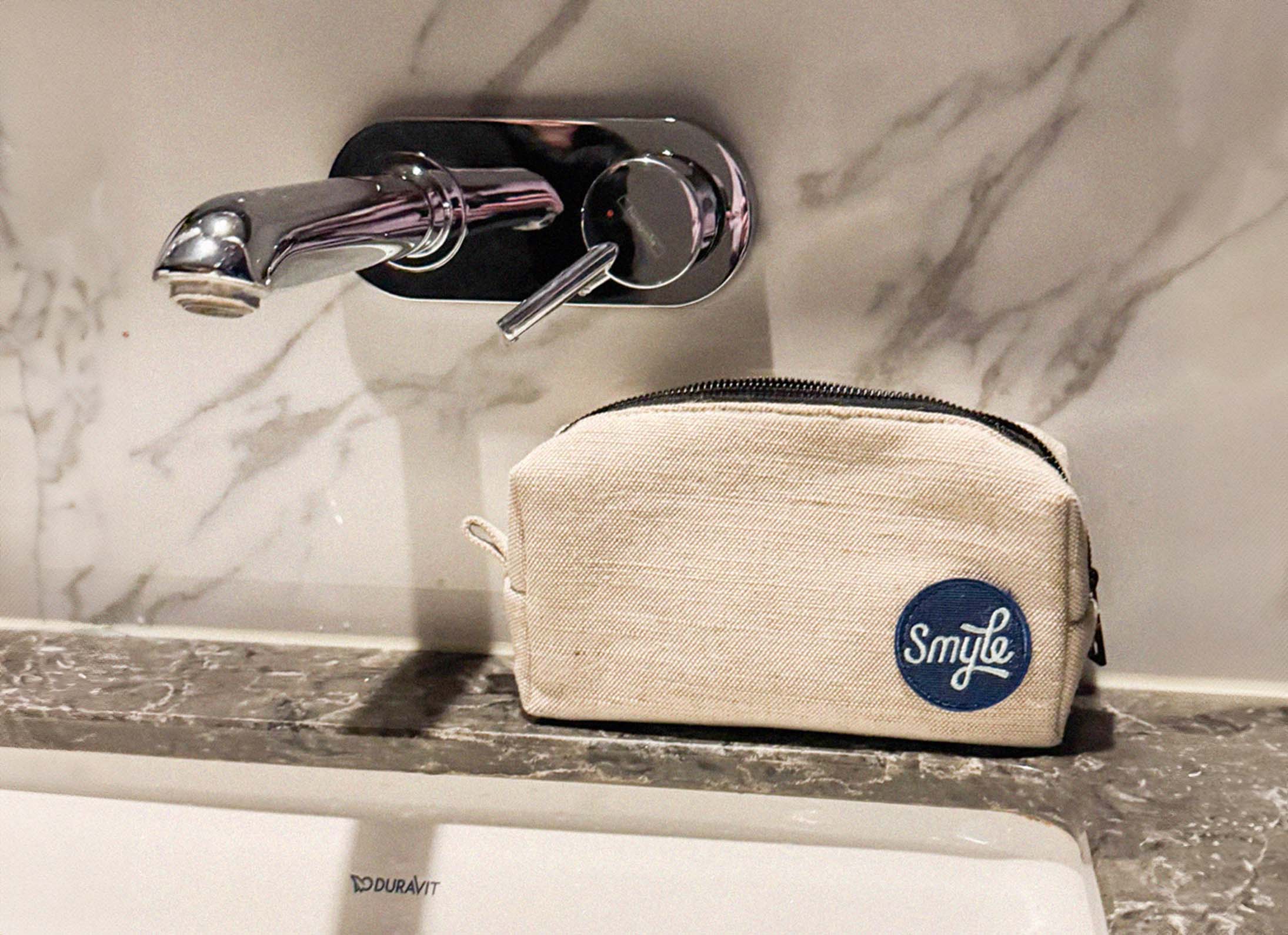 Travel eBrush Bag - Image 4